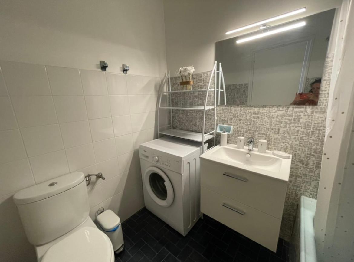 studio 2 pers , 40m2 en bord de mer avec vue mer Menton Eksteriør billede