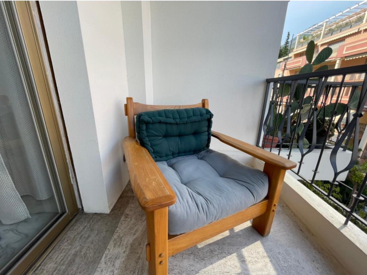 studio 2 pers , 40m2 en bord de mer avec vue mer Menton Eksteriør billede