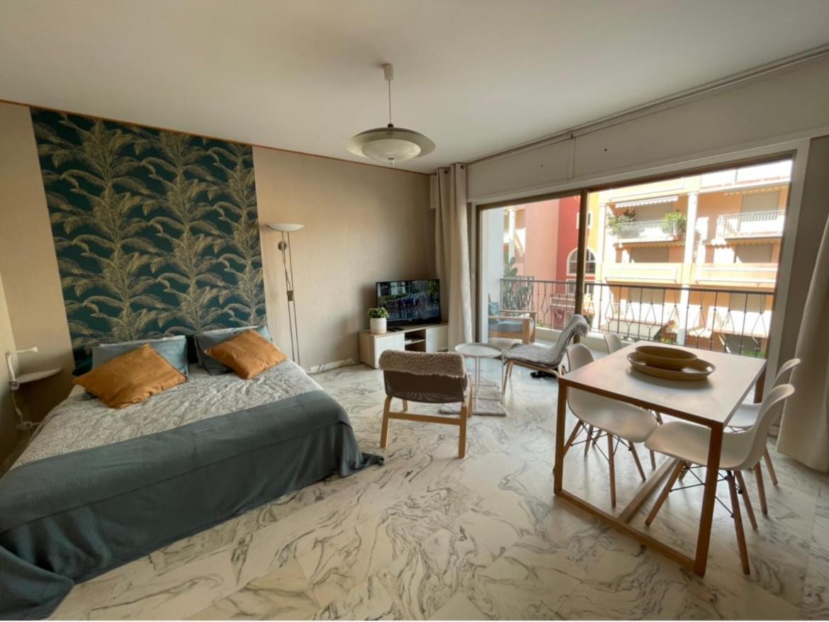 studio 2 pers , 40m2 en bord de mer avec vue mer Menton Eksteriør billede